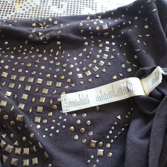 Gray tank top, with shiny studded eagle design - Picture 8 of 8